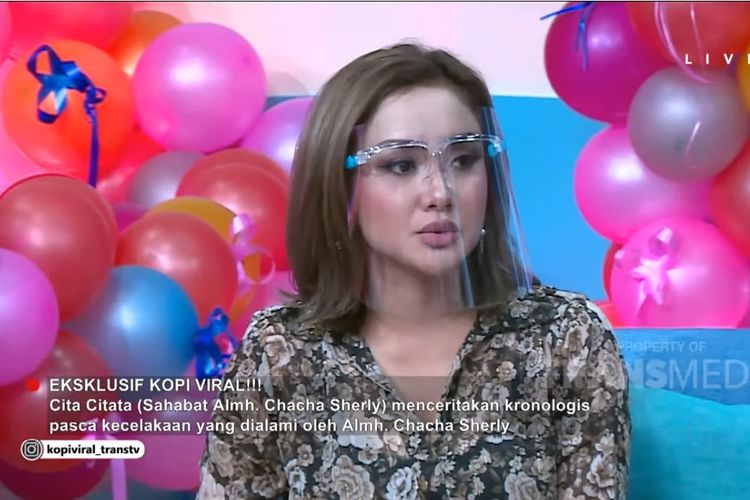 Pedangdut Cita Citata menjadi bintang tamu acara Kopi Viral di TransTV.