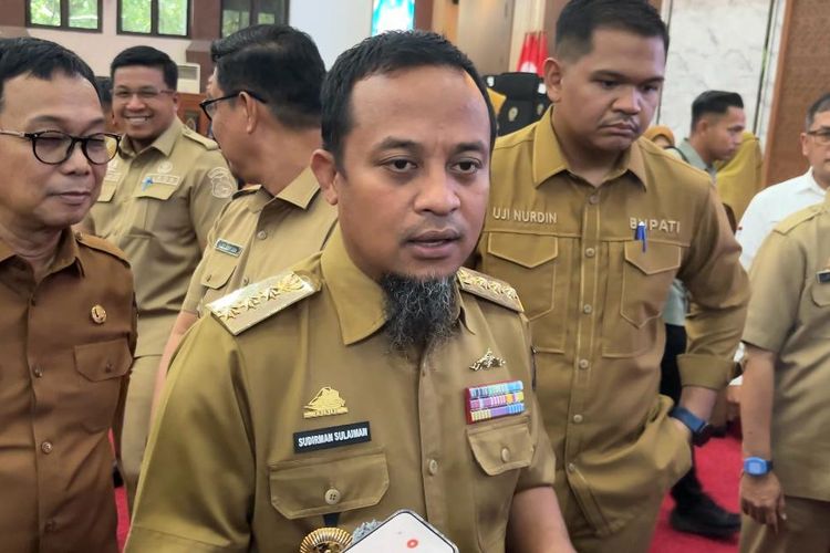 Gubernur Sulawesi Selatan Larang ASN Minta THR Lebaran 2026