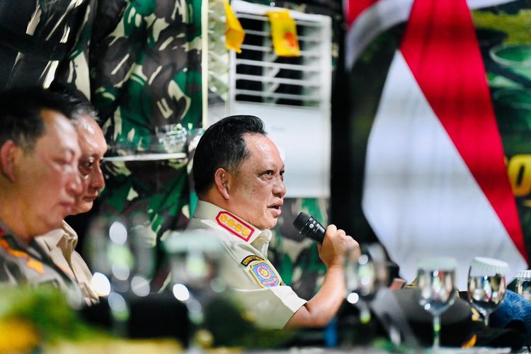 Tangani Dampak Gempa NTT, Mendagri Tito Pastikan Layanan Adminduk hingga Bantuan Presiden Berjalan
