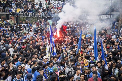 Tanggapi Sanksi PSSI, Suporter Persib Gelar Aksi Damai di Bandung