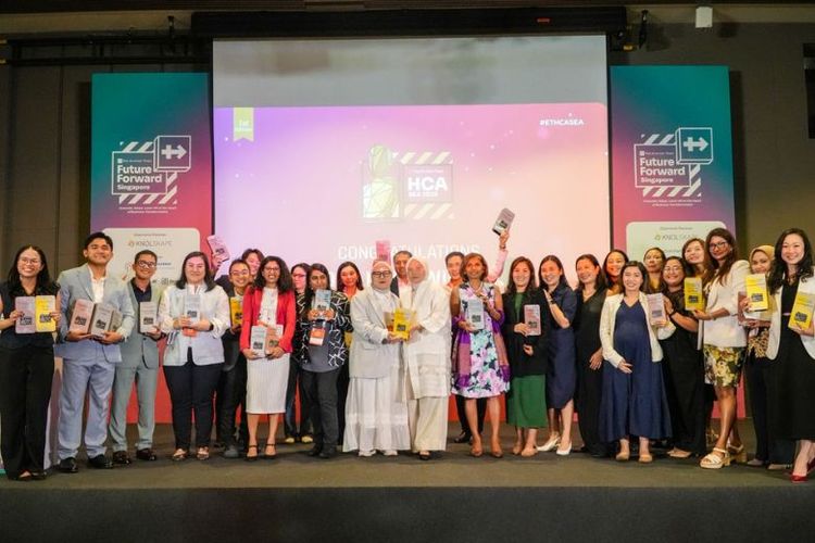 ParagonCorp meraih Gold Award untuk kategori Excellence in Cultivating a Culture of Trust and High Performance pada ajang Economic Times Human Capital Awards (ETHCA) Southeast Asia 2025 di Singapura.