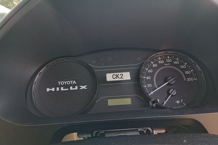 Interior Sederhana Pikap Toyota Hilux Rangga