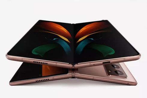 Ini Bedanya Galaxy Z Fold 2 dengan Galaxy Fold Generasi Pertama