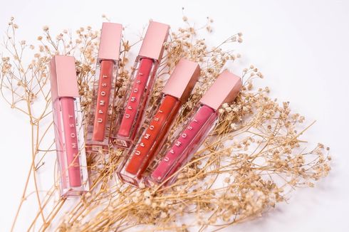 Lipstik Matte Bertekstur Ringan dan Lembap dari Upmost Beaute