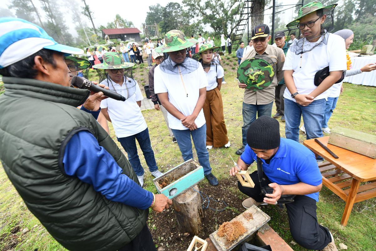 Pertamina melalui program Desa Energi Berdikari (DEB) hadir di Desa Besakih Bali, sebagai wujud kepedulian kepada masyarakat dan lingkungan.