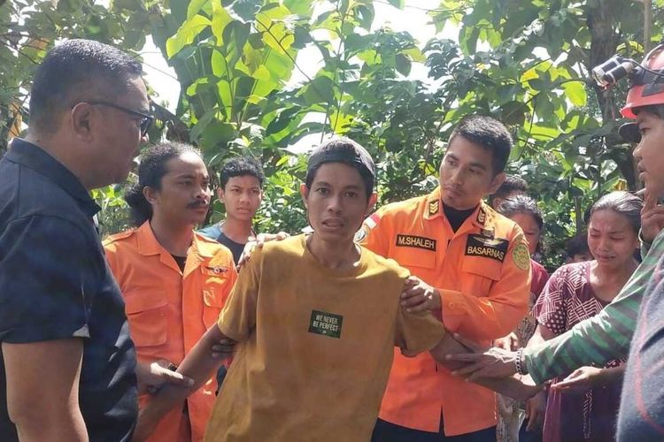 Risal (18), remaja yang sebelumnya dilaporkan hilang di hutan gunung Dusun Arra, Desa Tompobulu, Kabupaten Maros, Sulawesi Selatan, akhirnya ditemukan selamat