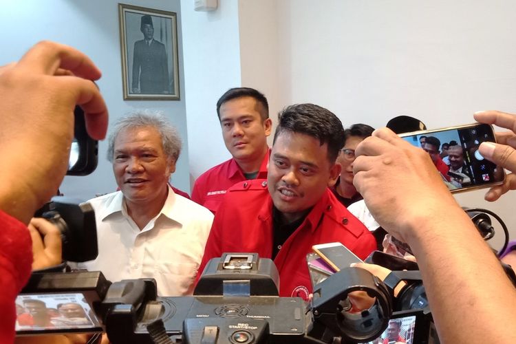 Bakal calon wali kota Medan, Muhammad Bobby Afif Nasution mendatangi kantor DPD PDI Perjuangan Sumut, Kamis (23/7/2020)