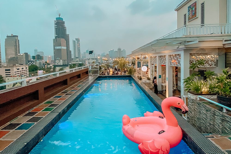 Kafe Langit Seduh, salah satu kafe dengan pemandangan bagus di Jakarta.