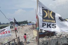 Bendera PKS dan Gerindra Berkibar di Pasar Ikan