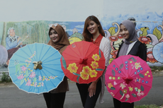 Payung Geulis dari Tasikmalaya: Manfaat, Motif, dan Bahan Pembuatan