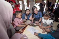 Tingkatkan Literasi di Desa Cijayanti, BRIDS Bangun Saung Baca