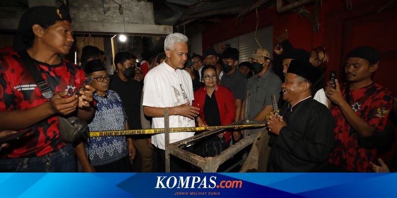 Tinjau Pasar Terbakar, Ganjar Pastikan Perbaikan dan Tempat Dagang Sementara