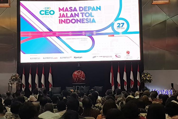 Menteri PUPR Basuki Hadimuljono dalam acara Kompas100 CEO Update di Bursa Efek Indonesia, Jumat (27/9/2019).