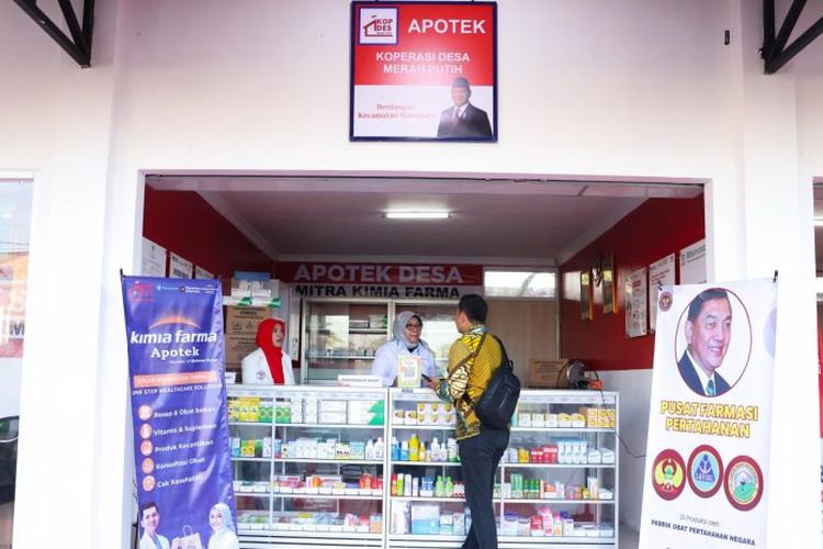 Apotek Desa Merah Putih yang menjadi bagian dari unit usaha Koperasi Desa/Kelurahan Merah Putih (KDMP).
