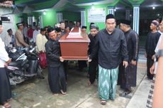 Lubang Jalan Onggorawe Demak Jadi Jebakan, Warga: Kecelakaan Hampir Setiap Hari