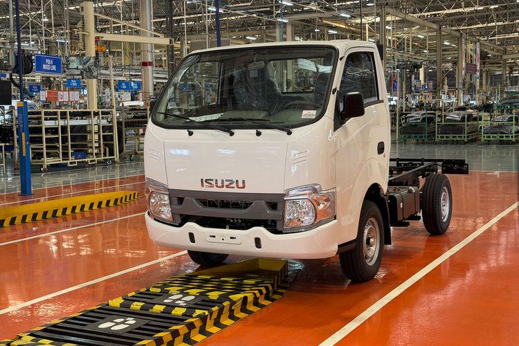 Butuh Waktu Berapa Lama Membuat Satu Truk Isuzu?