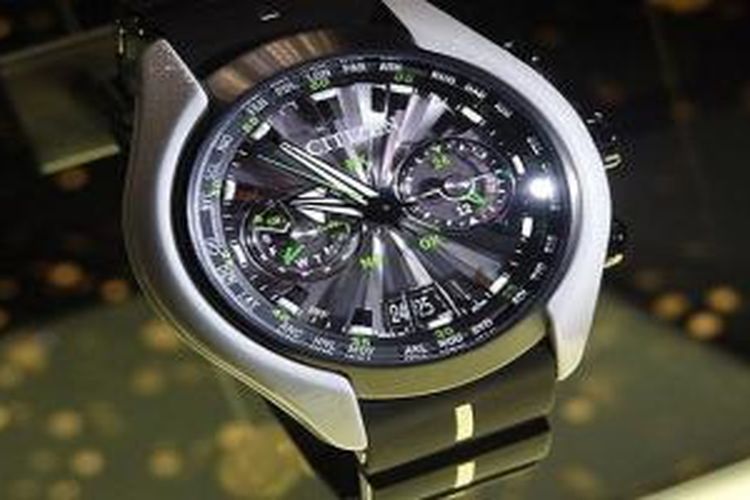 CITIZEN PROMASTER Eco-Drive Altichron Cirrus