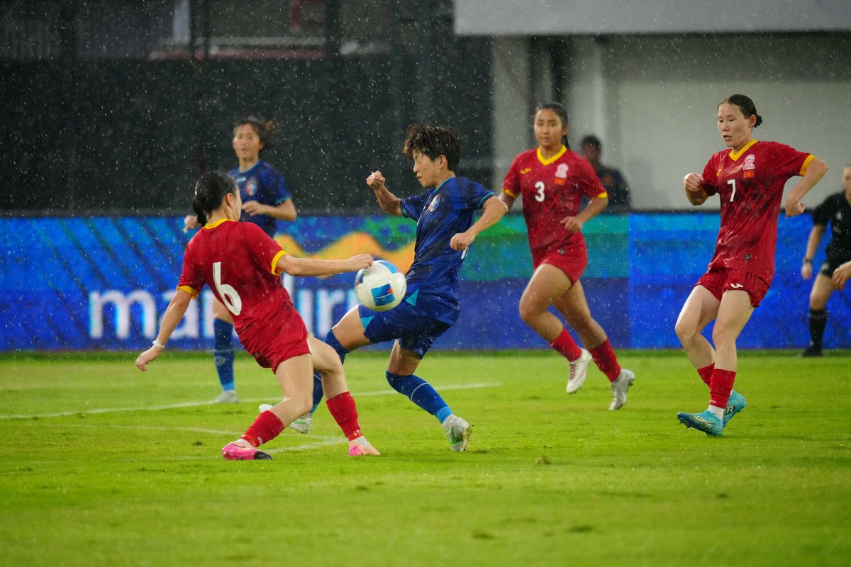Suasana laga Kirgistan vs Taiwan yang merupakan rangkaian Grup D Kualifikasi Piala Asia Putri 2026 di Indomilk Arena, Tangerang, Rabu (2/7/2025).