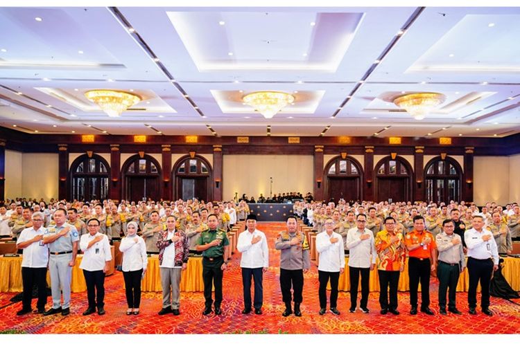 Direktur Utama Jasa Raharja Rivan A Purwantono menghadiri Rakor Lintas Sektoral Operasi Ketupat 2024 di Hotel Bidakara Jakarta, Senin (25/3/2024).