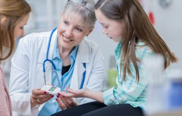 Tips kontrol diabetes anak.