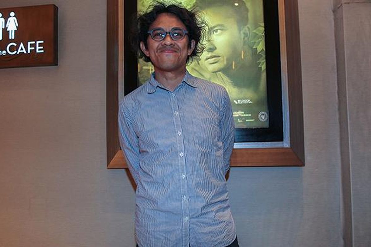 Sutradara Riri Riza hadir dalam penayangan perdana film Interchange di Cinema XXI Epicentrum, Kuningan, Jakarta Selatan, Kamis (23/2/2017). Film produksi Indonesia-Malaysia tersebut dibintangi Nicholas Saputra, Prisia Nasution, dan Iedil Putra.