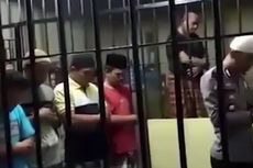 Video Polisi Jadi Imam Shalat di Penjara Viral, Diminta Tahanan hingga Terpaksa Direkam