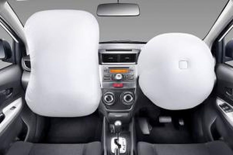 Dual SRS Airbag Avanza. 