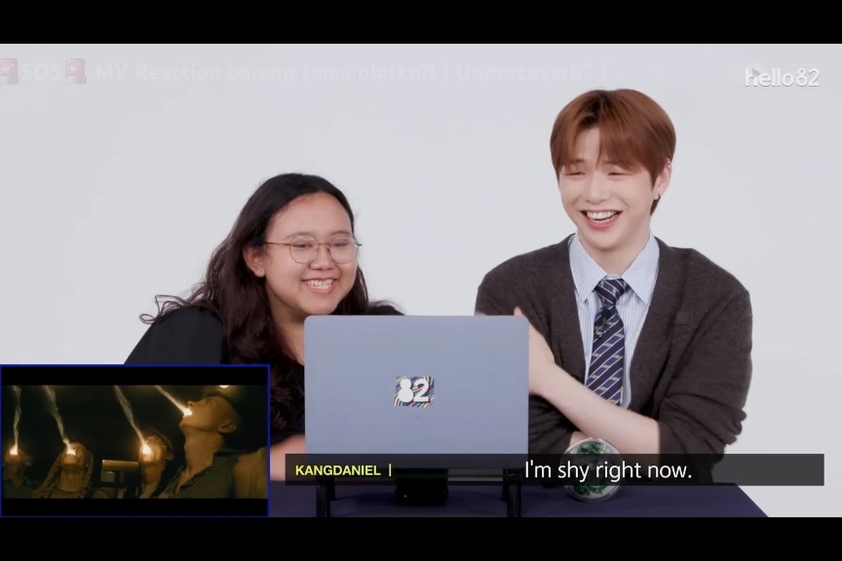 Anggi, mahasiswi S2 jurusan International Cooperation di Yonsei University, Korea Selatan, baru saja bertemu dengan idolanya, penyanyi Kang Daniel.
