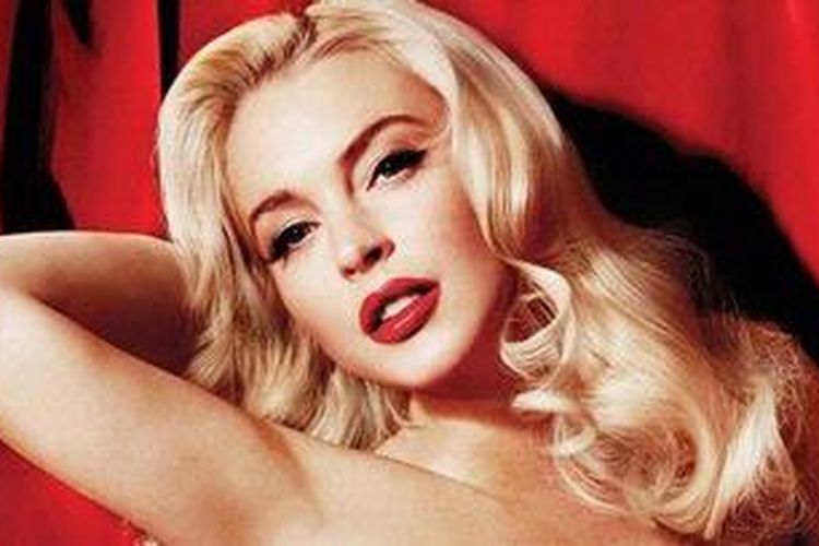 Lindsay the blonde bombshell: The first shot from Miss Lohans Playboy spread has been released  