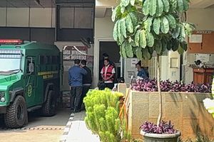 Febrie Adriansyah Naik Mobil Tahanan Berlapis Baja, Tinggalkan Rutan KPK untuk Diperiksa