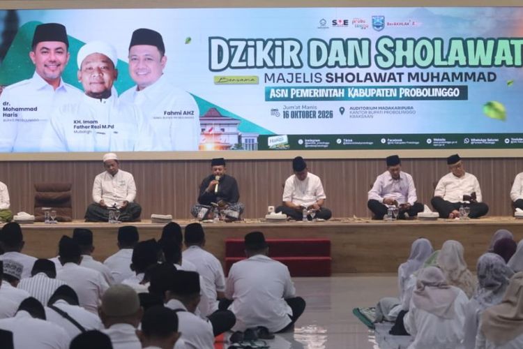 Bupati Probolinggo Sebut 4 Korban Meninggal Karhutla Bromo sebagai Pahlawan