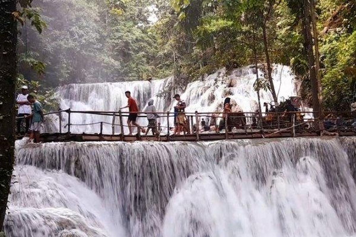 Air Terjun Piala di Sulawesi Tengah: Daya Tarik, Harga Tiket, dan Rute