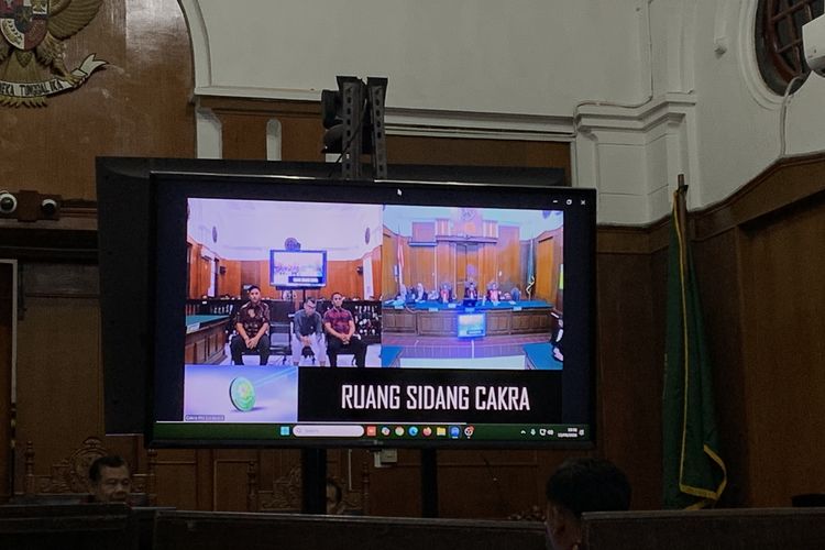 3 Direktur Dituntut 2 Tahun Bui dalam Kasus Korupsi Lampu Hias dan RTH di Probolinggo