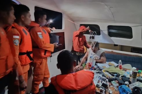 Kapal Yacht Berbendera Australia Terbawa Arus ke Perairan Sumba Timur, Nakhoda Terluka