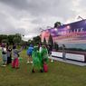 Hujan Gerimis, Penonton Tetap Memadati Konser Westlife di Candi Prambanan