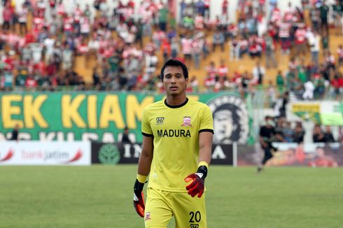 Barang Wajib yang Temani Kiper Madura United Jalani Seri 1 Liga 1