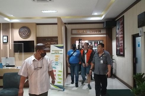Pengusaha Agus Hartono yang Mengaku Akan Diperas Jaksa Dibawa ke Lapas Kedungpane Semarang Setelah 9 Jam Pemeriksaan