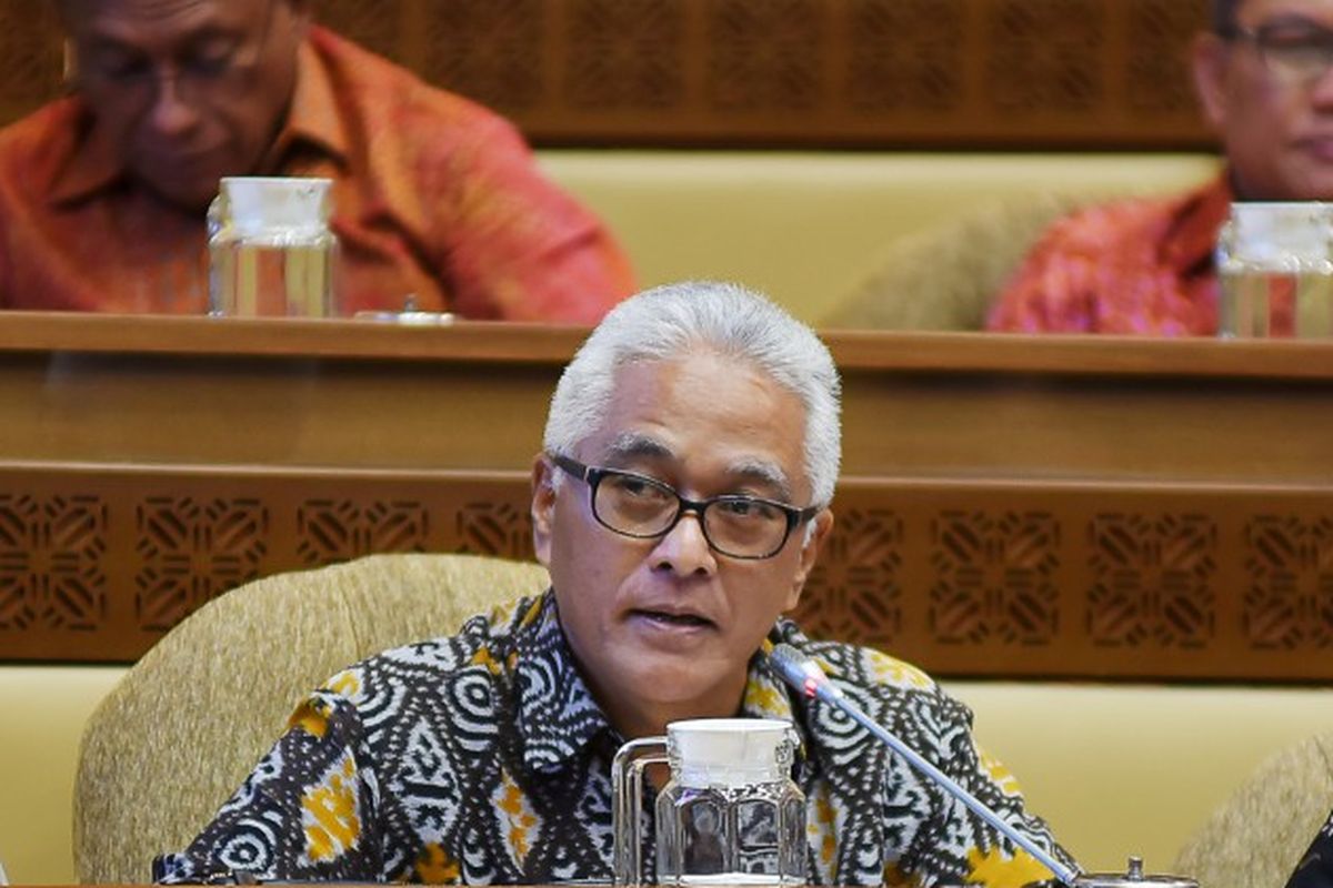 Anggota Komisi II DPR RI, Guspardi Gaus memberi peringatan terkait celah dan kelonggaran di lapangan selama PSBB berlangsung, Selasa (12/5/2020).