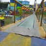 Ujung Jembatan Kaca Penghubung Kampung Warna Warni dan Tridi Kota Malang Retak, Terancam Ditutup