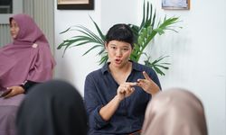 Lewat Lokakarya Bahasa Isyarat, Dompet Dhuafa Kenalkan Deaf Awareness kepada Masyarakat