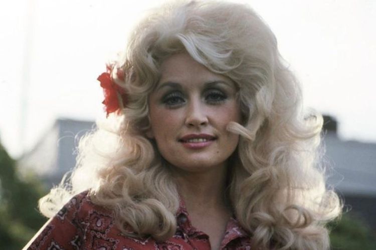 Tangakapan Layar Instagram Penyanyi Dolly Parton