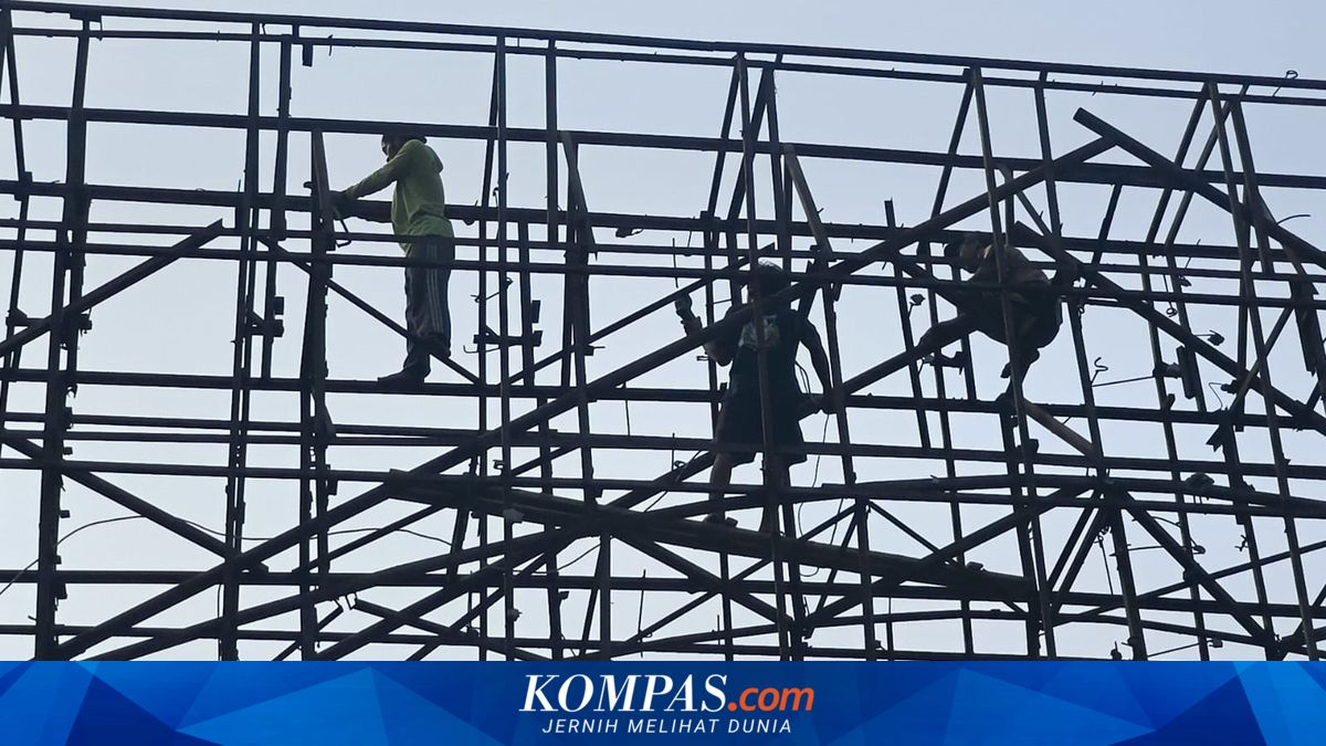 Penampakan Gapura Taman Royal yang Dibongkar Pakai Dana Warga Rp 26 Juta, Sisa Rangka Besi