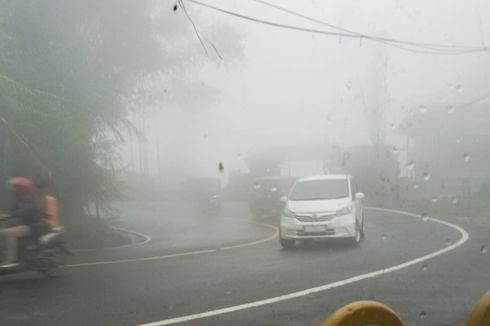 Waspada Kabut Tebal di Kawasan Puncak Bogor, Ini Titik-titik Lokasinya