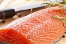 Pilih Salmon Segar, Perhatikan Mata dan Sisiknya