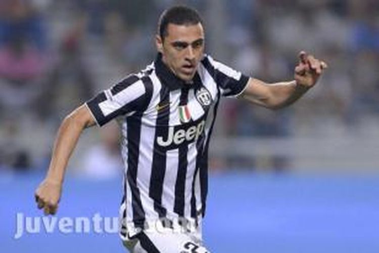 Gelandang anyar Juventus, Romulo