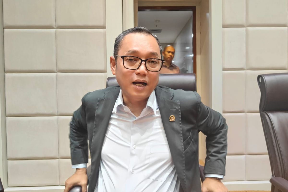 Politisi PDI-P Sebut Para "Dewa" Tak Tentukan Cagub Pilkada Jakarta, tetapi  juga Sumut dan Jateng