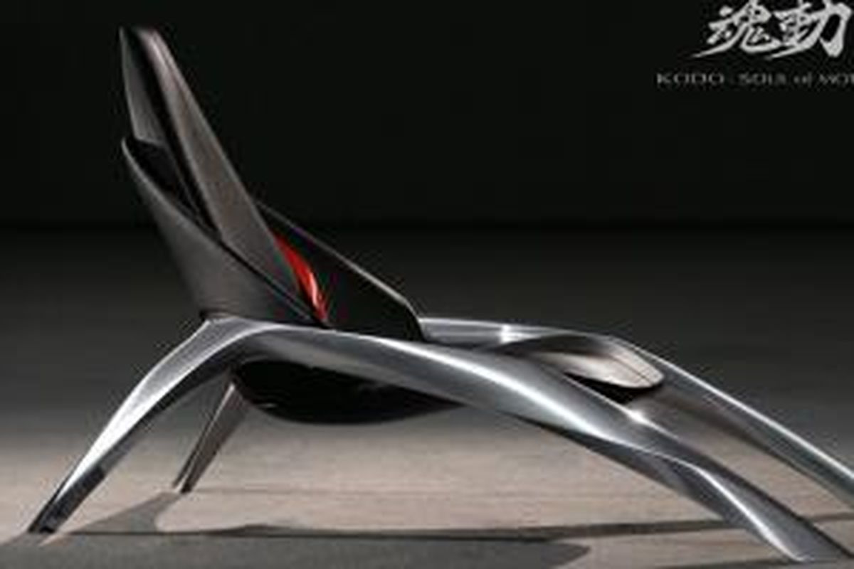 Kursi santai dengan desain Kodo, sudah dipamerkan tahun lalu.