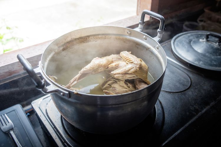 Cara masak ayam biar empuk tanpa presto