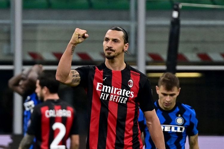 Ekspresi striker AC Milan Zlatan Ibrahimovic usai memenangi laga Derby della Mdonnina kontra Inter Milan di Stadion Giuseppe Meazza, Sabtu (17/10/2020) malam WIB. 