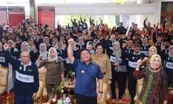 Herman Deru Minta Semua Pihak Dukung Program Sosial dan Pemberdayaan bagi Lansia